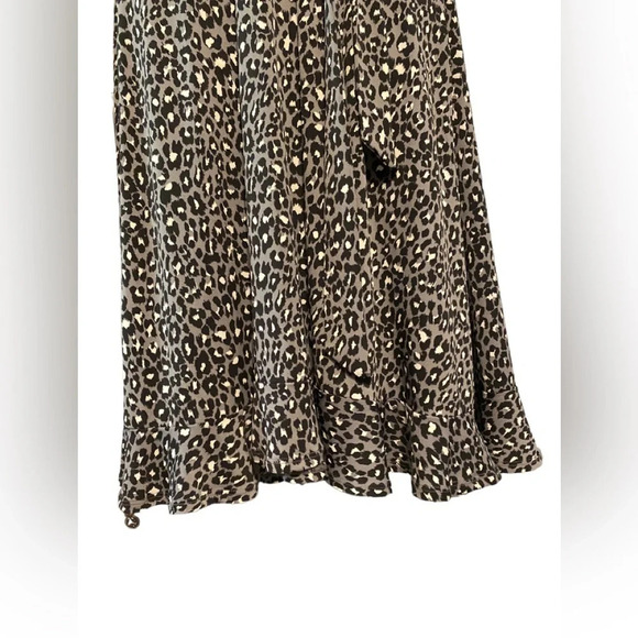 Leota Libby Leopard Print Faux Wrap Ruffle Hem Dress - Picture 6 of 10